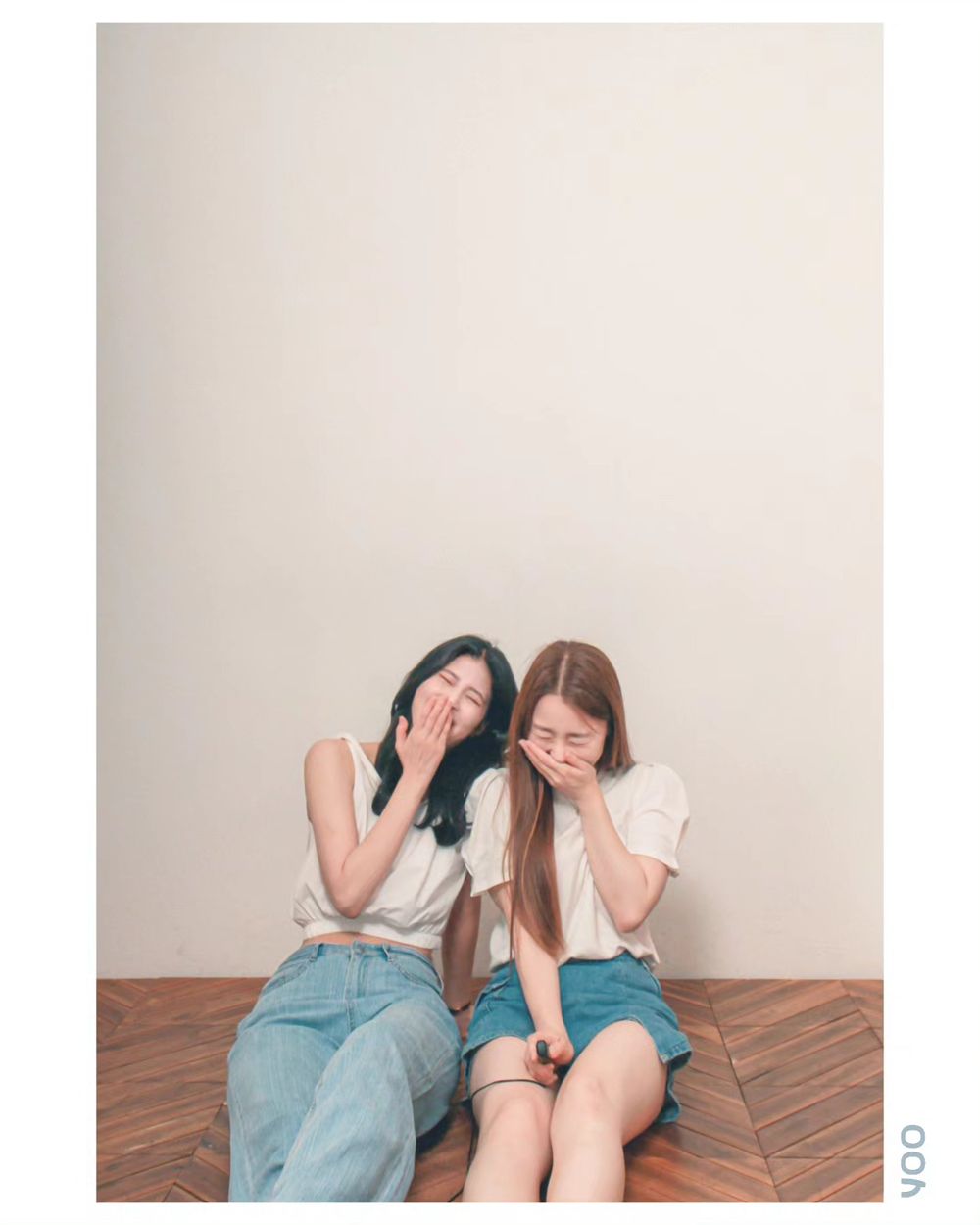 데님 친구들 촬영 컷